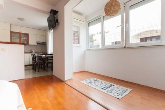 Montovjerna dva apartmana